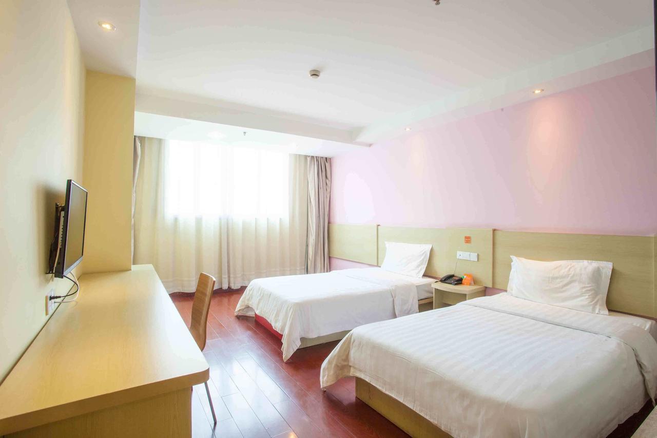7Days Inn Yunfu Luoding Central Zimmer foto