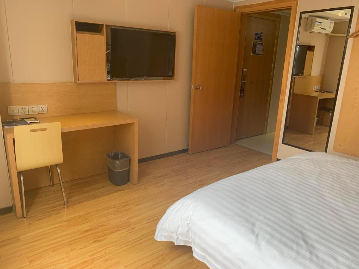 7Days Inn Yunfu Luoding Central Exterior foto