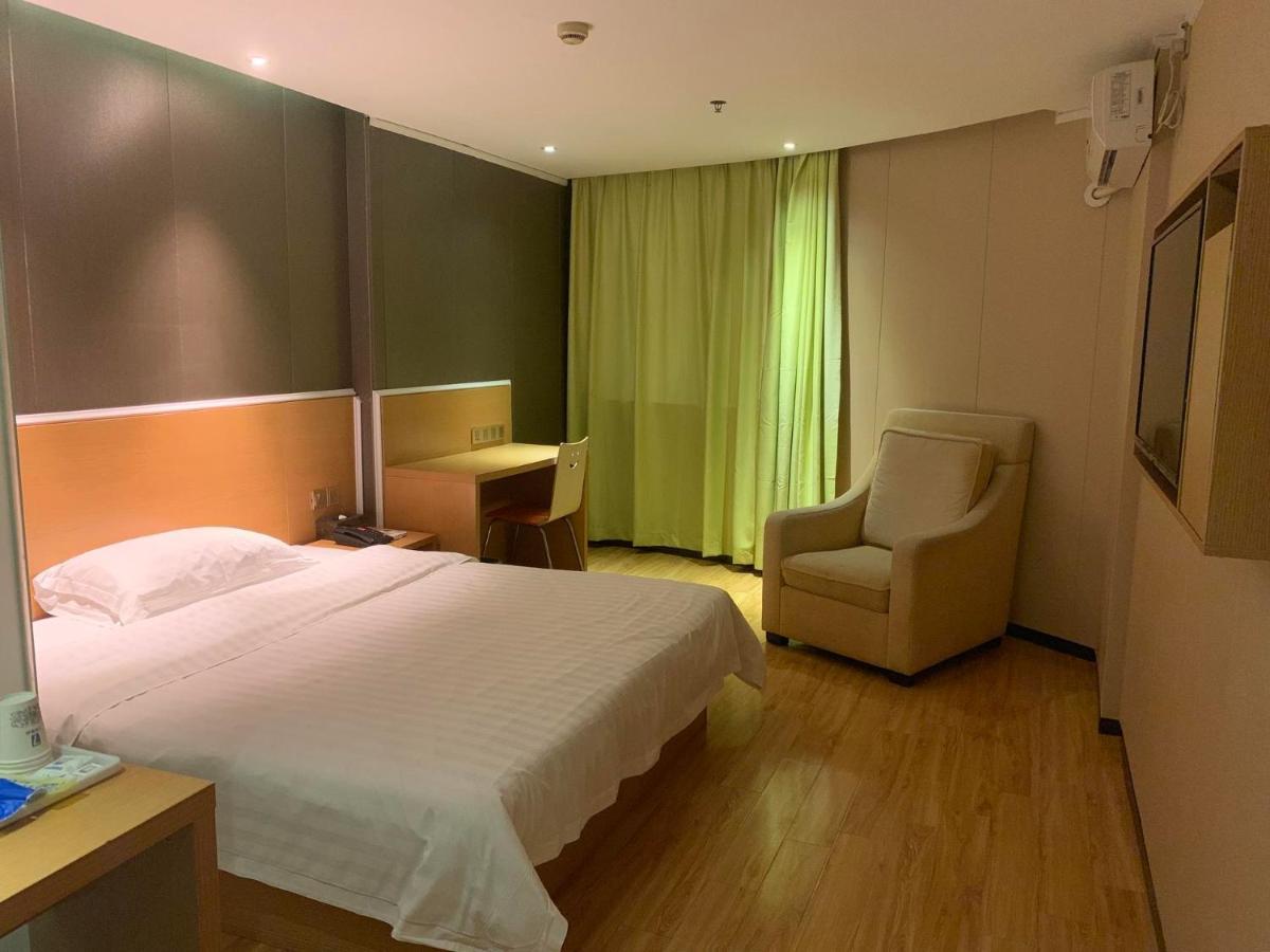 7Days Inn Yunfu Luoding Central Exterior foto